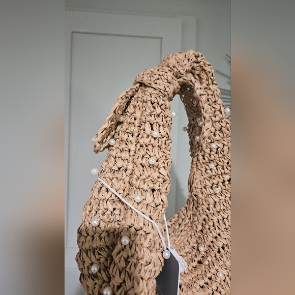 HAUTE HIPPIE Woven Straw Slouchy Shoulder Bag With Pearl Accents. Tan. NWT - Picture 10 of 13